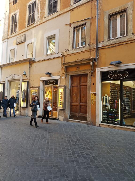 Living Rhome-Spanishsteps Rome Exterior photo